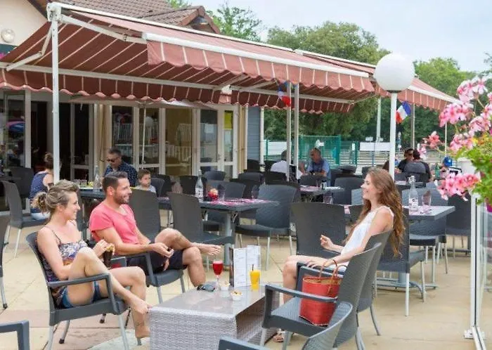 Mobil Confort 3 Les Pierres Couchees * Saint-Brévin-les-Pins