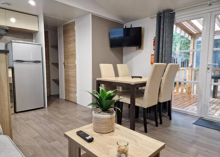 Kemp Mobil Confort 3 Les Pierres Couchees *